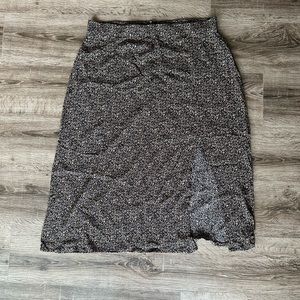 American Eagle Floral Skirt